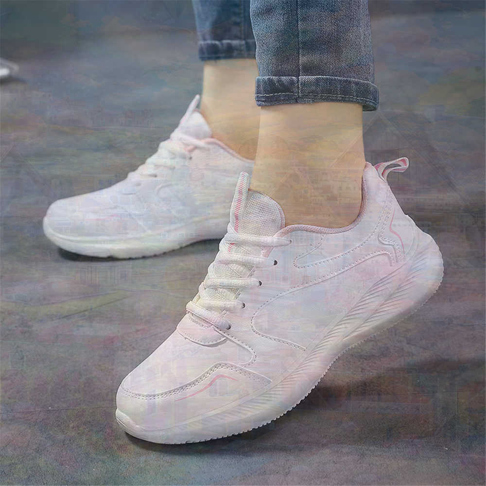 サイズ 44 低レトロ靴男のウォーキングシューズ男性スニーカ - Quality Men'S Grooming Kit のレビューと価格
